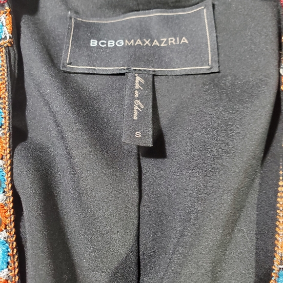 BCBG EMBROIDERED BLAZER SZ SMALL - Picture 6 of 7